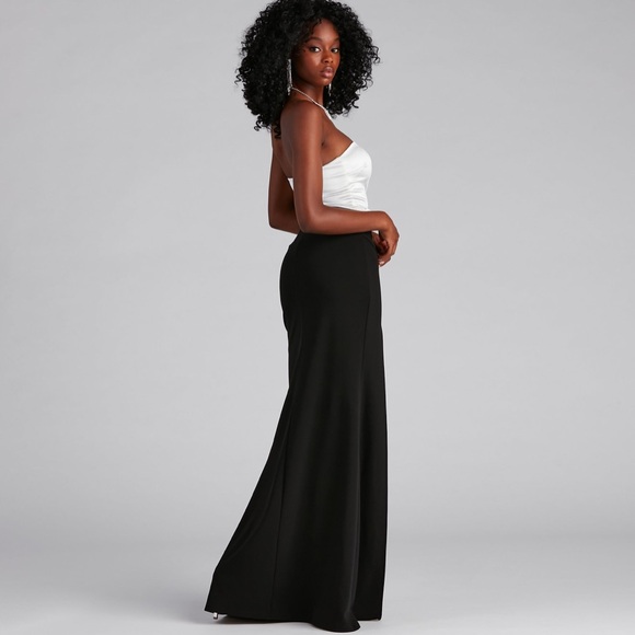 Asymmetrical Black and White Formal Dress - Picture 4 of 6